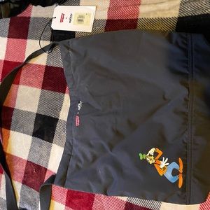 Levis reverse purse